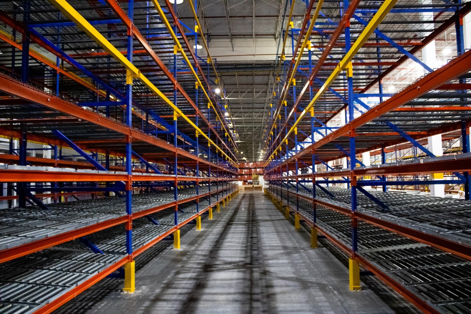 Caso de Éxito Rackart: Racks Estructurales y Carton Flow